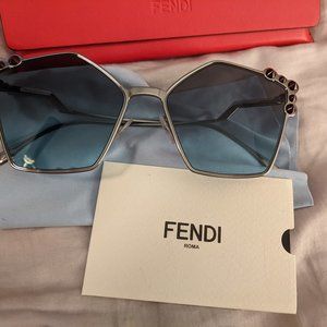 Fendi Can Eye geometric sunglasses
